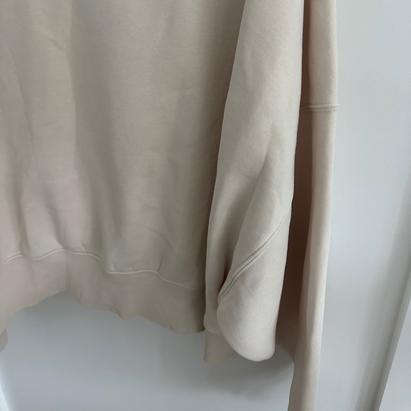 Adidas cropped crew neck - never worn - Picture 8 of 9